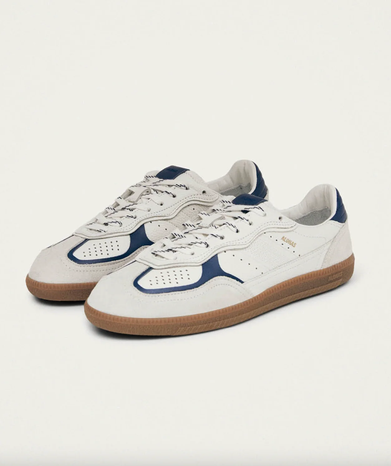 490 Rife Sneaker - Image 11