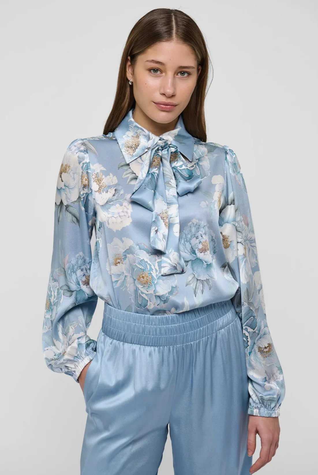 Annabelle Blouse - Image 2
