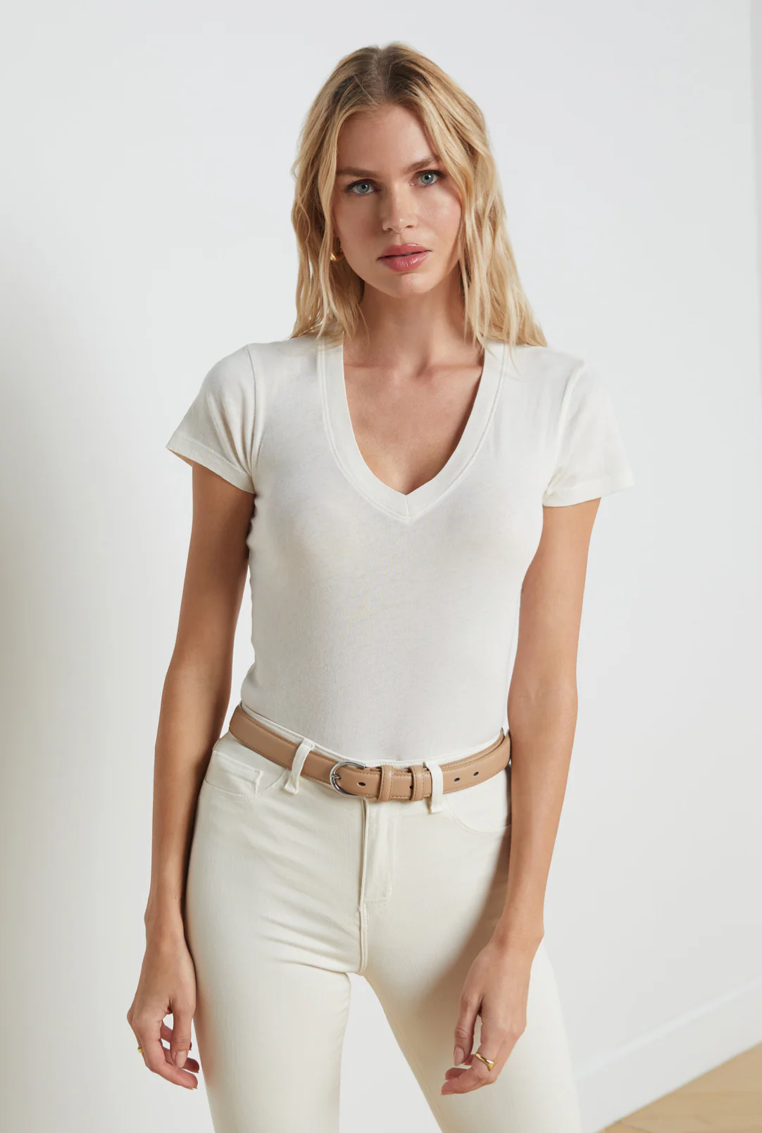 Becca V Neck Tee - Image 6