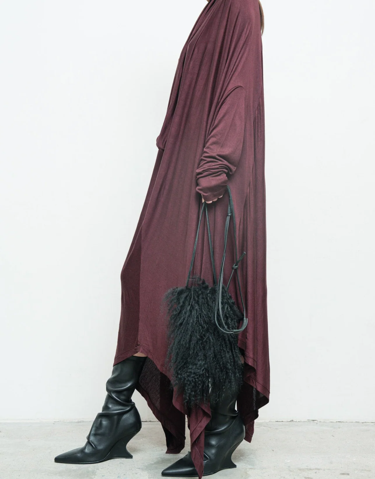 Blaise Phone Sack - Image 3