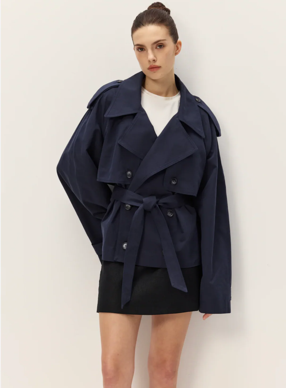 Eleanor Cropped Trench Coat - Image 2