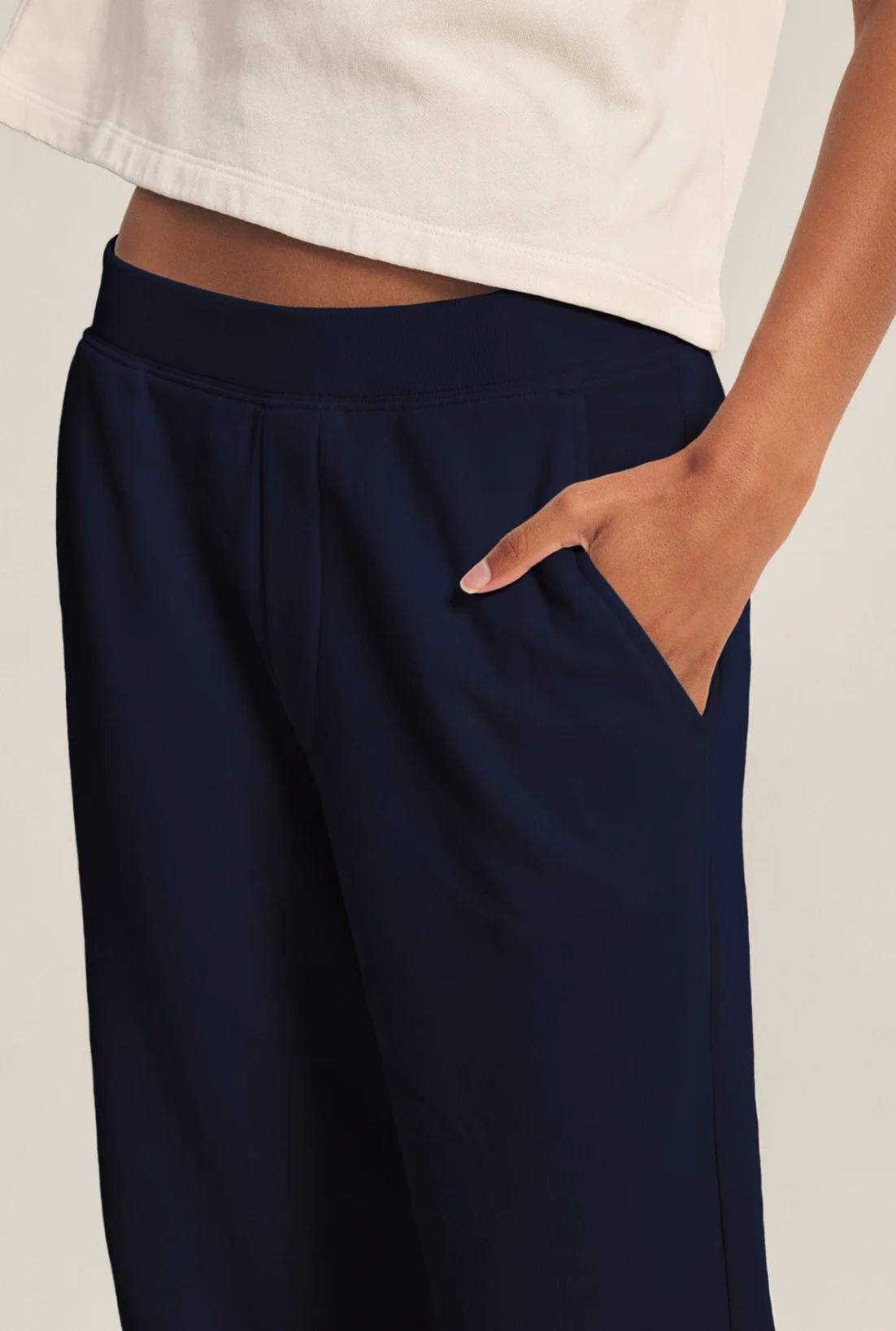 Elise Pant - Image 3