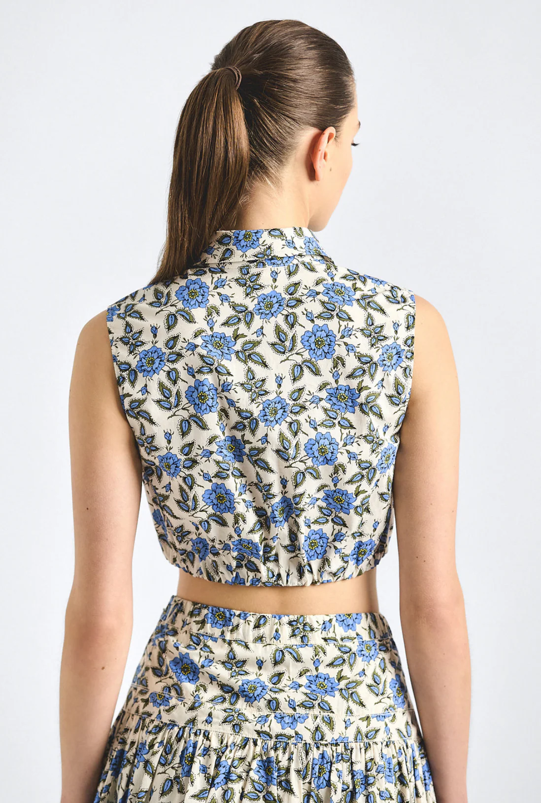 Faee Printed Cotton Cropped Sleeveless Shirt with Bubble Hem - Image 4