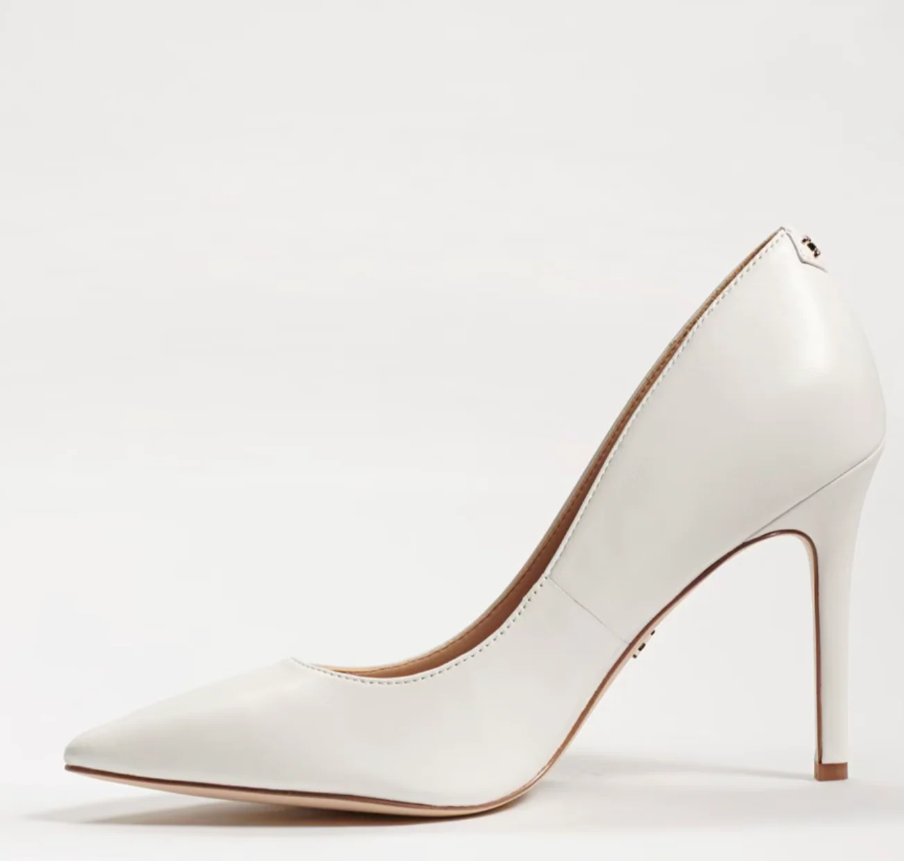 Hazel Pump - Image 25