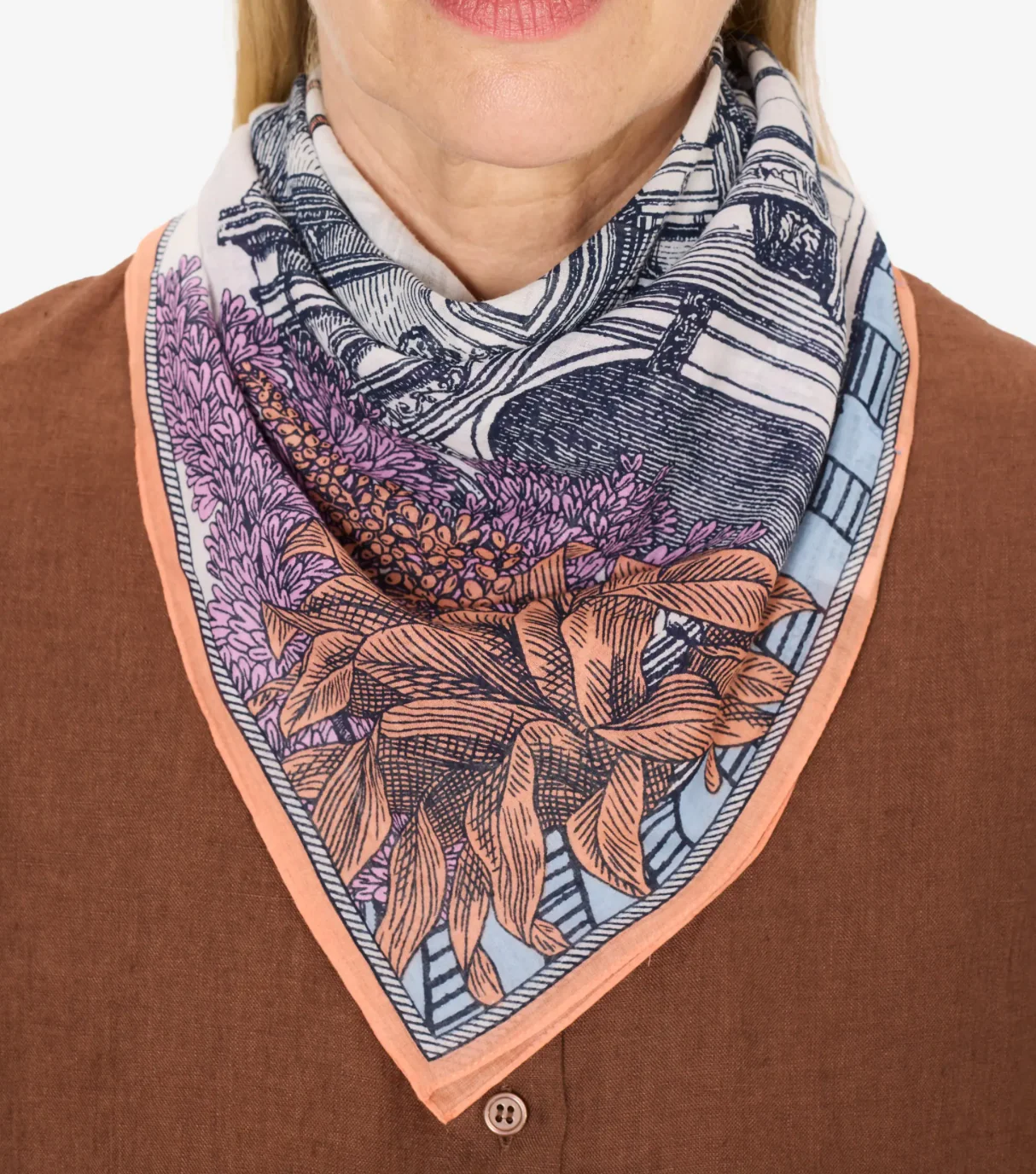 Inoui Carre 70 Scarf - Image 7