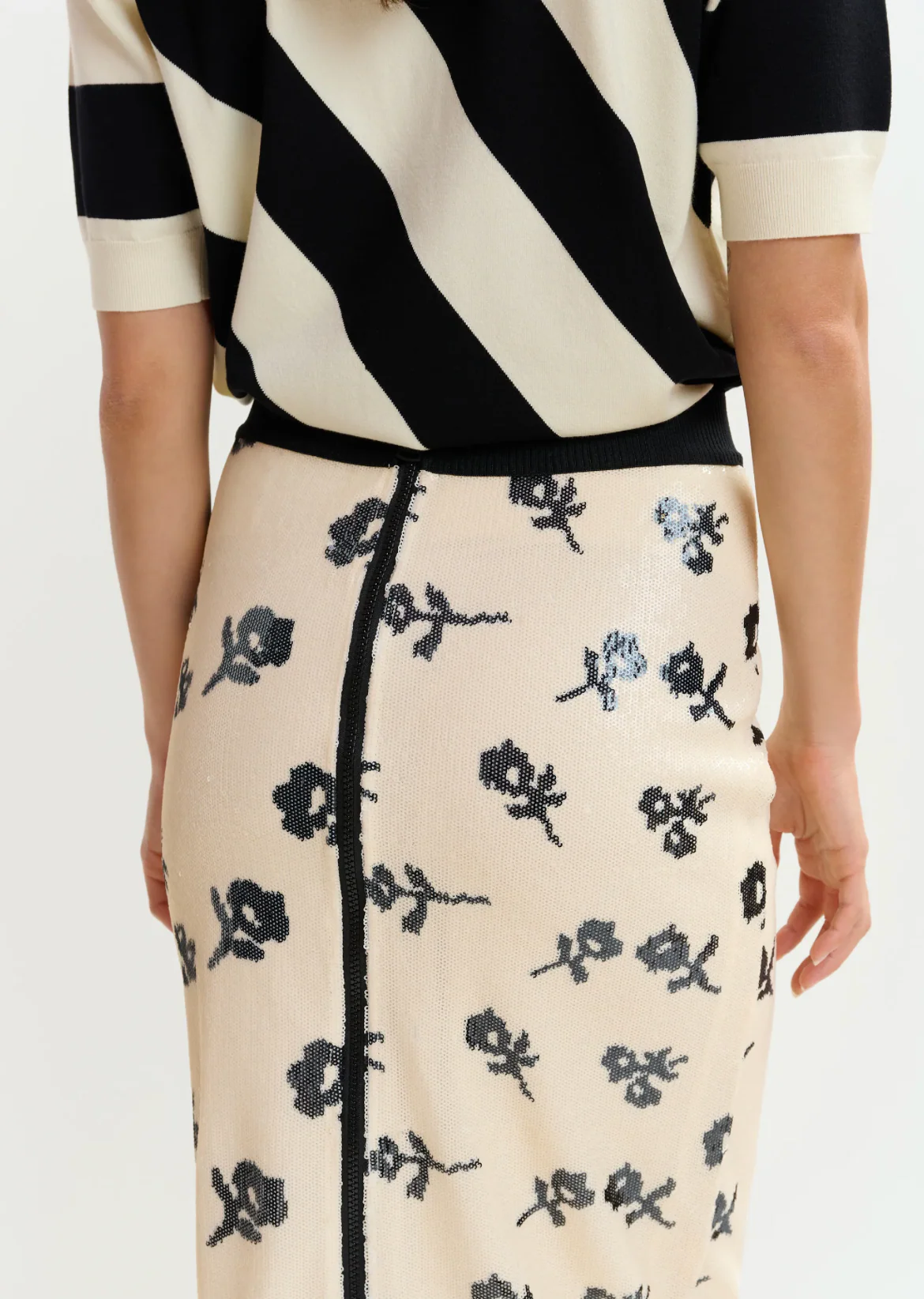 Jorinda Sequin Skirt - Image 4