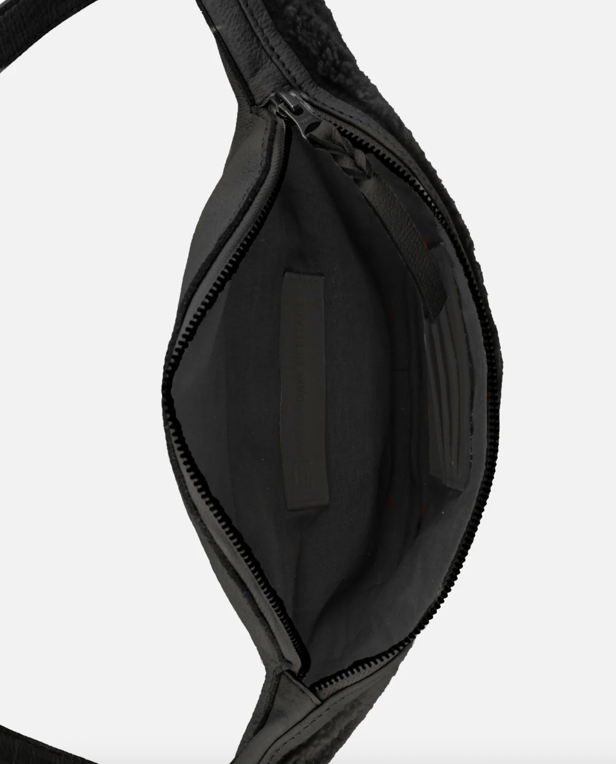 Maan Shearling Belt Bag - Image 6