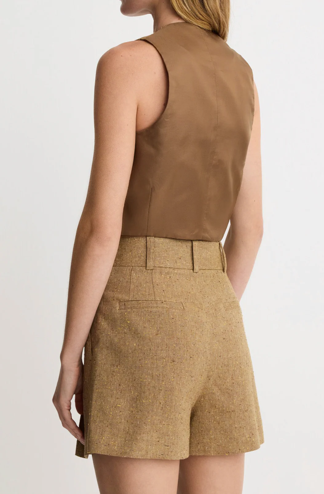 Mid Rise Pleated Short - Image 4