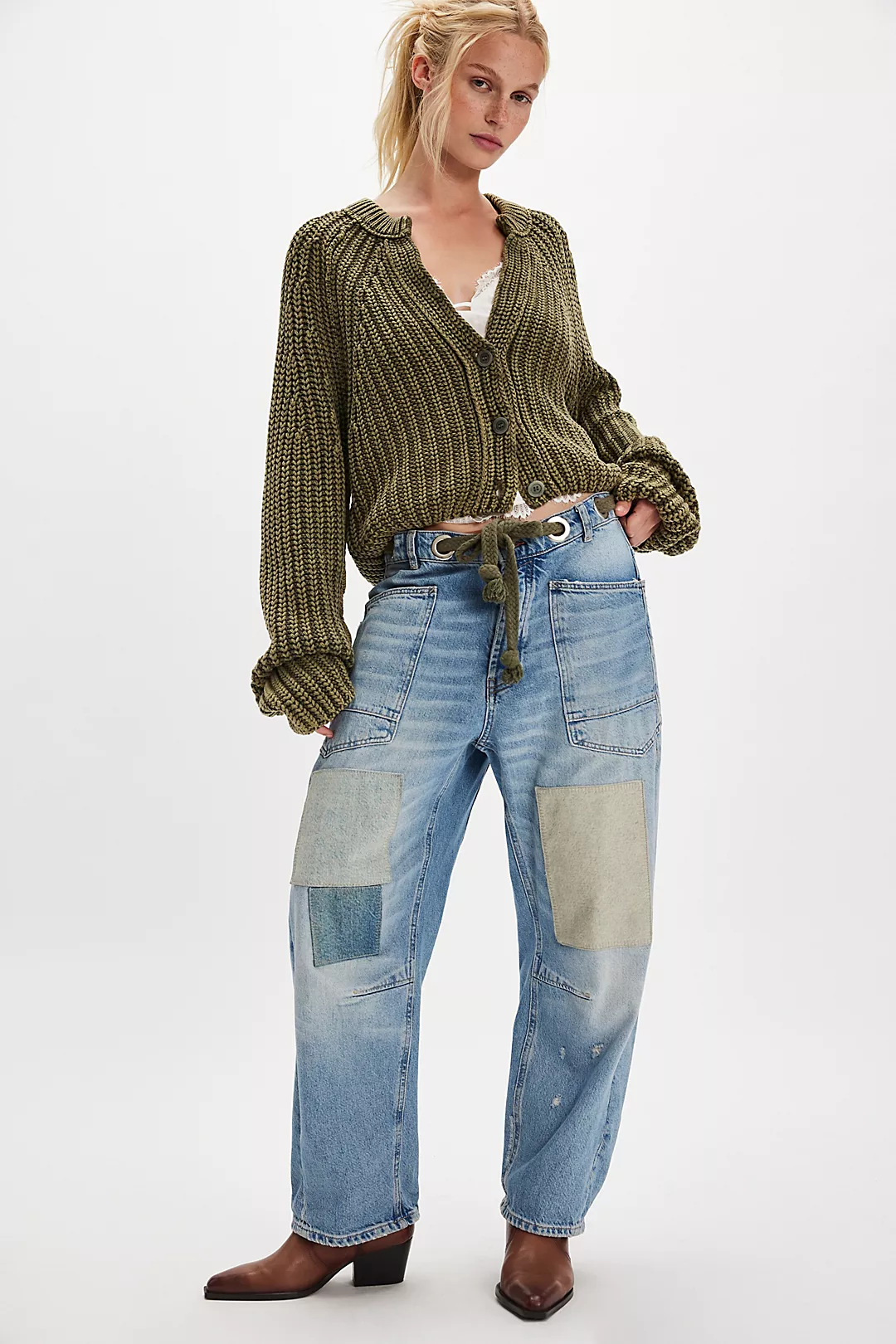 Moxie Low Slung Pull On - Image 5