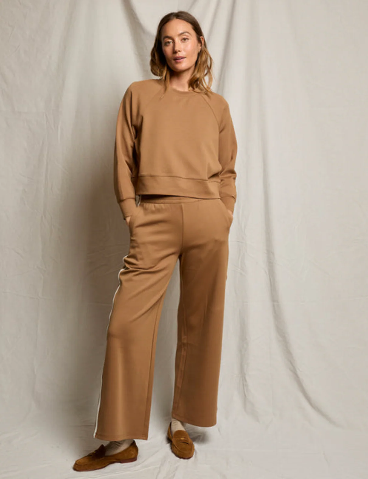 Nell Travel Crew Neck Sweatshirt - Image 2