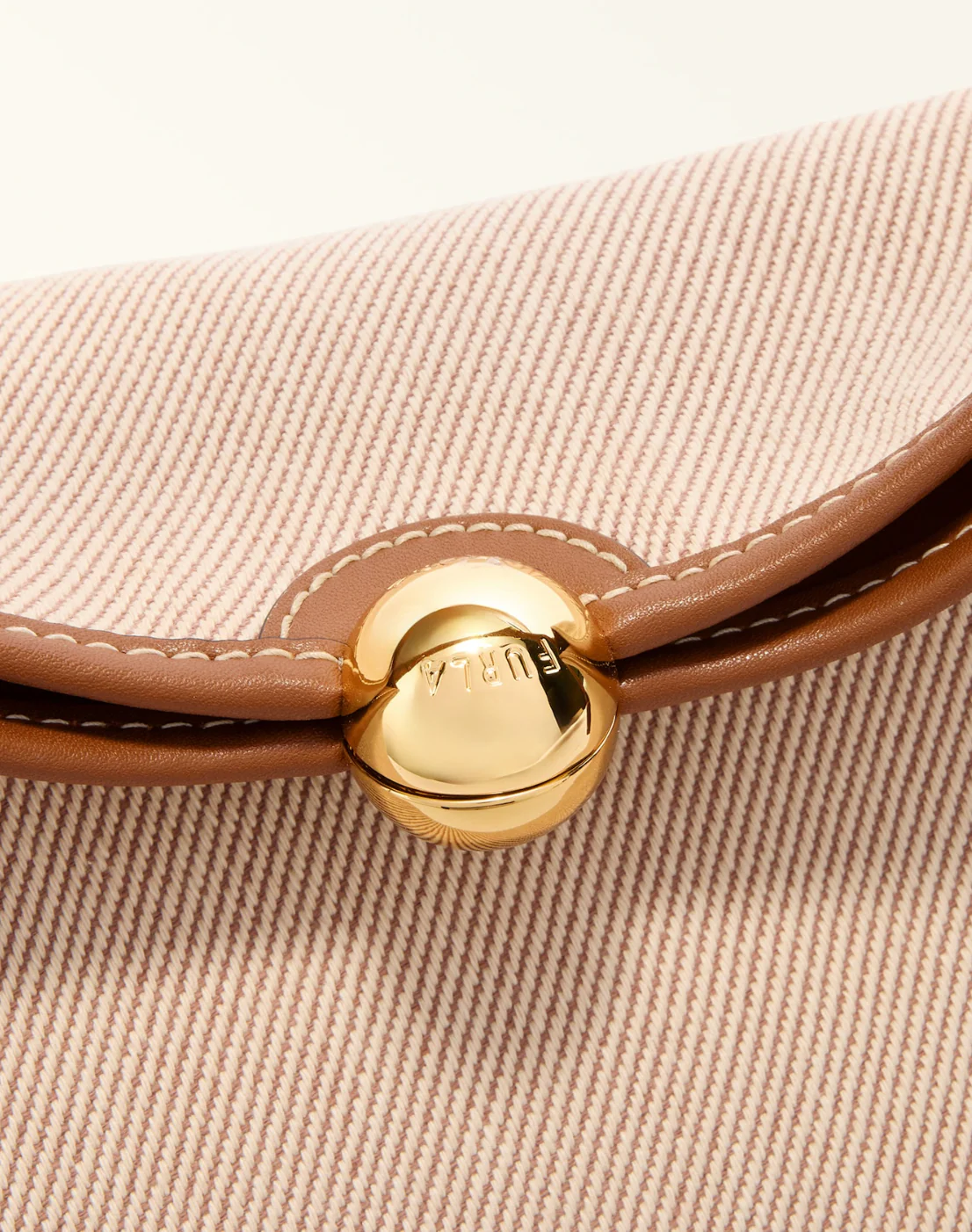 Sfera Soft Large Shoulder Bag - Image 4