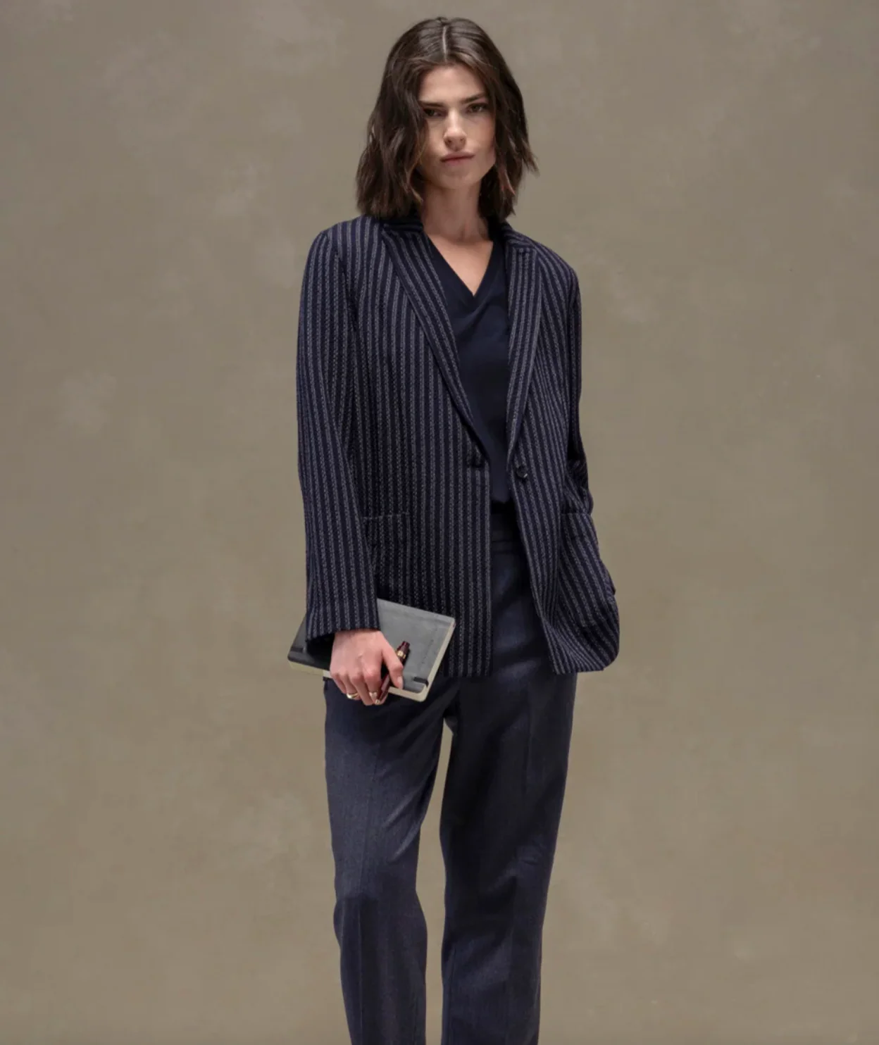 Single Breasted 1 Button Striped Knit Blazer - Image 2
