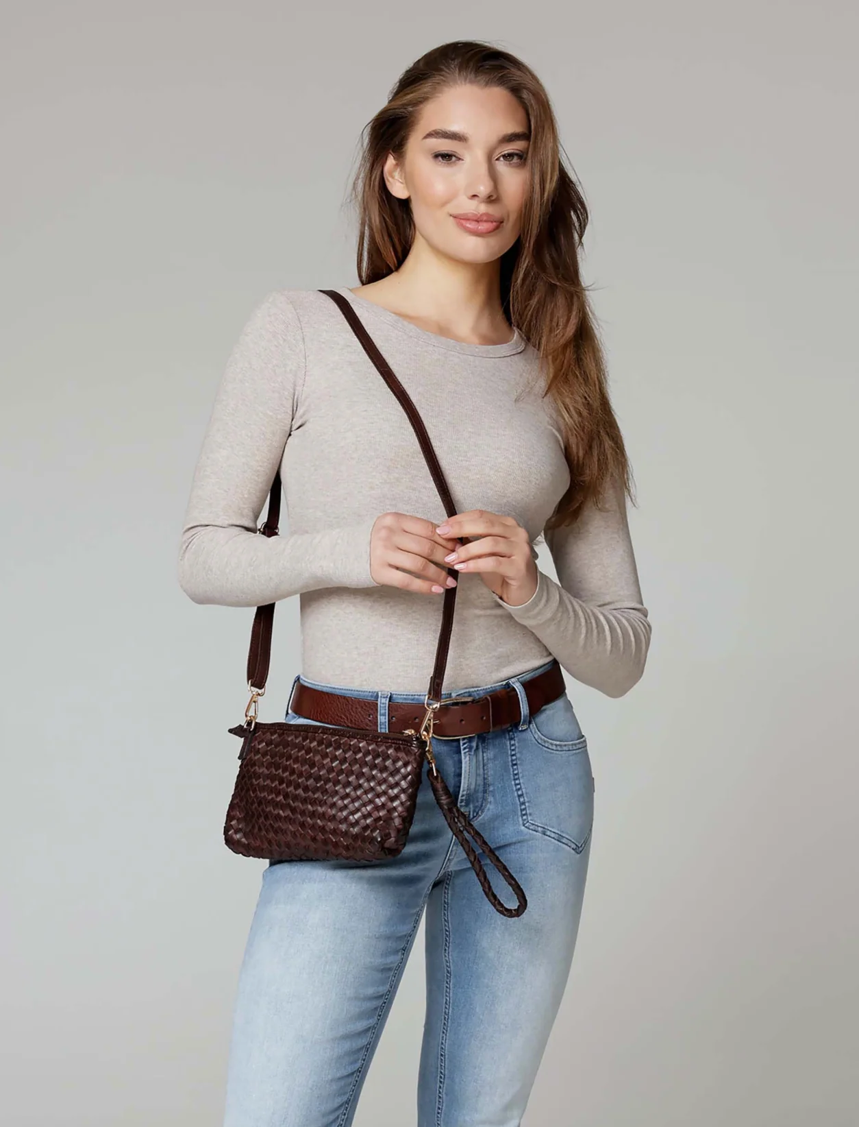 Small Braided Bag - Image 12