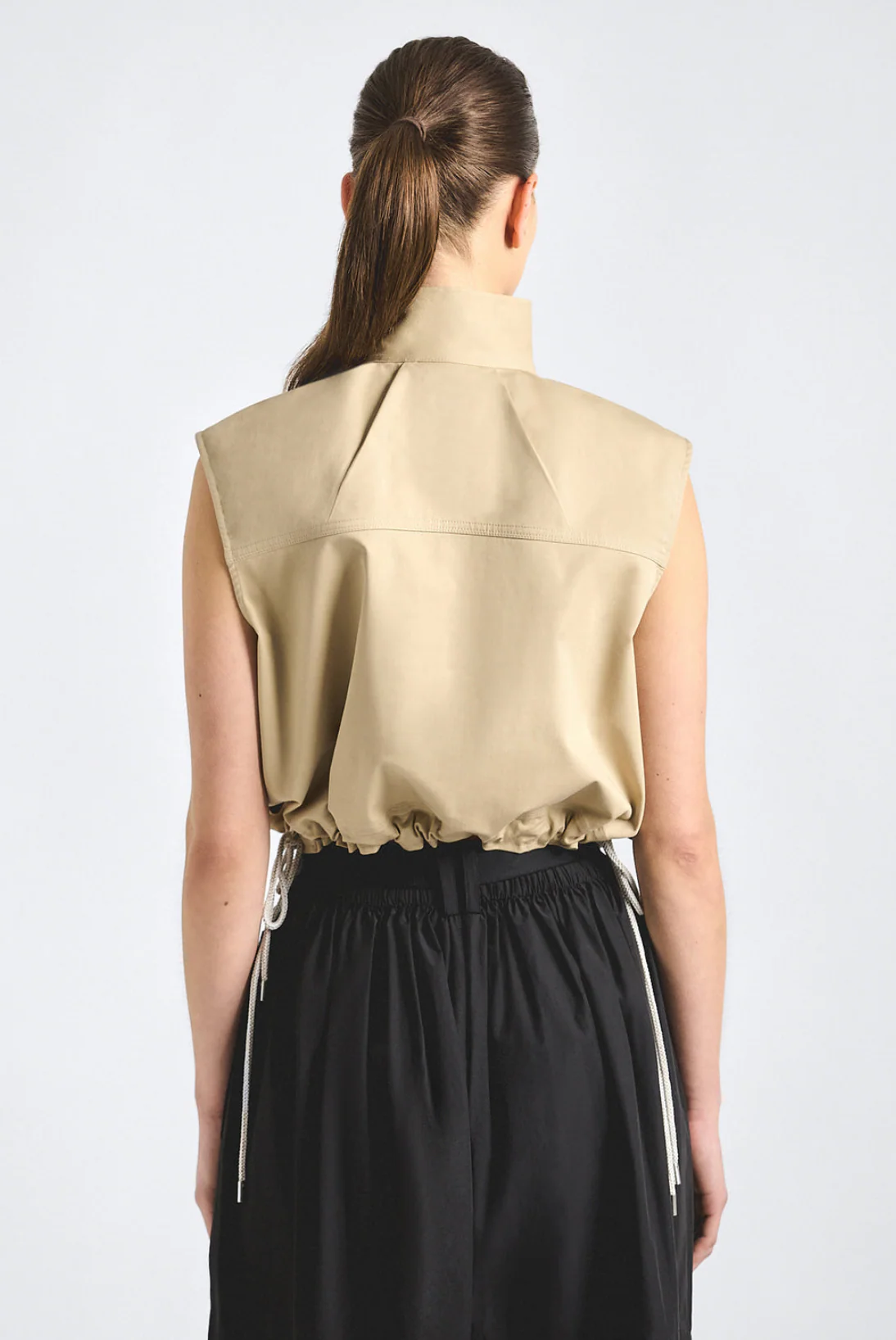 Solara Stretch Twill Sleeveless Anorak - Image 5