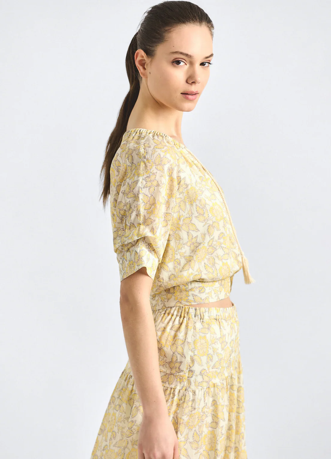 Suri Printed Voile Tuck Front Top - Image 4