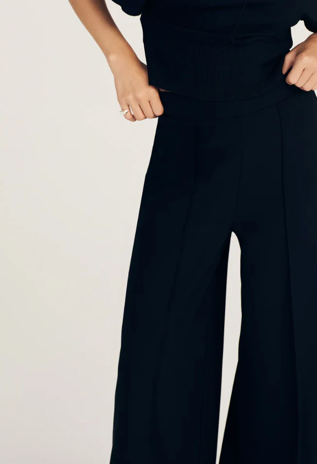 Tempest Wide Leg Knit Trouser - Image 3