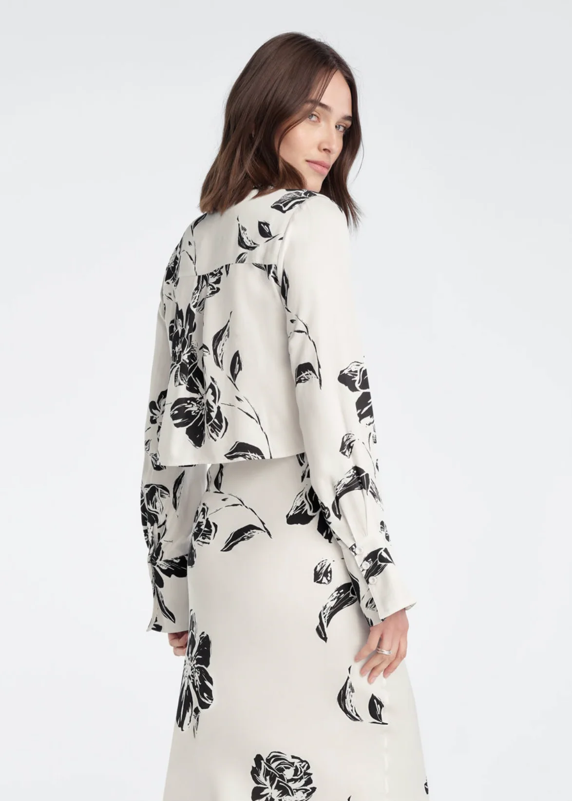 The Cropped Lily Top - Image 3