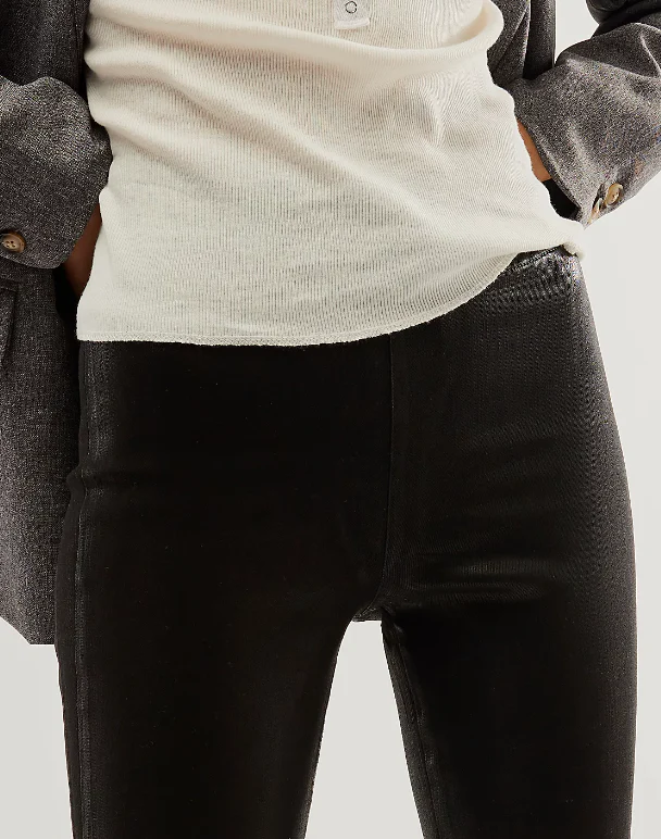 The Jetset Skinny Crop Slit Coated - Image 5