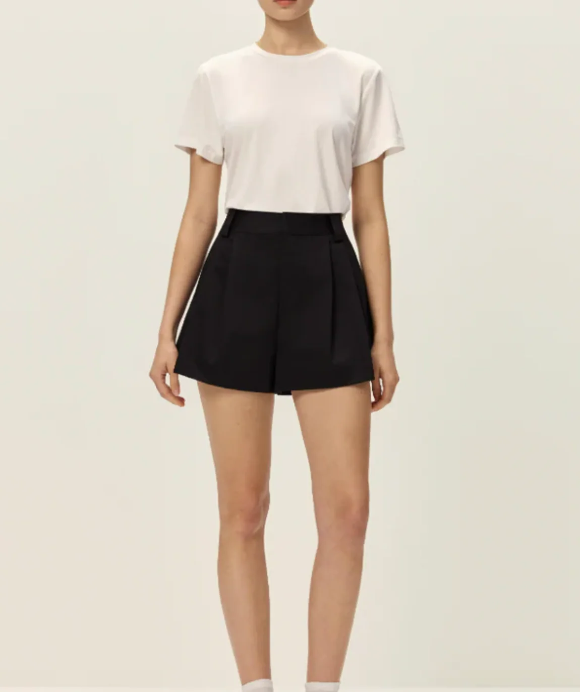 Valeska Shorts - Image 6