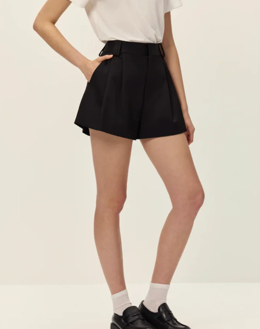 Valeska Shorts - Image 7