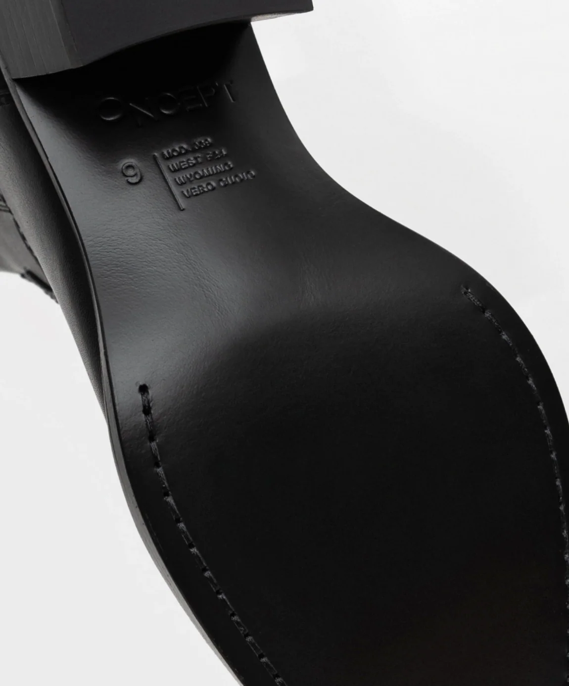 Wyoming Ankle Boot - Image 11